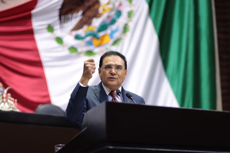 El diputado federal por Morena, Mario Delgado Carrillo, durante una sesión en la Cámara de Diputados.