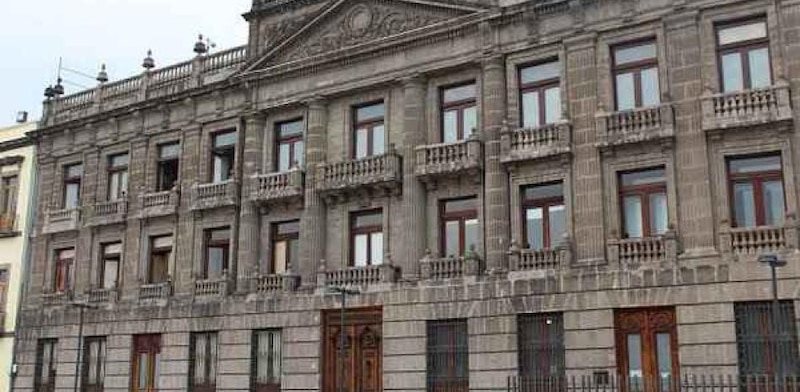 Edificio histórico en el centro de la ciudad