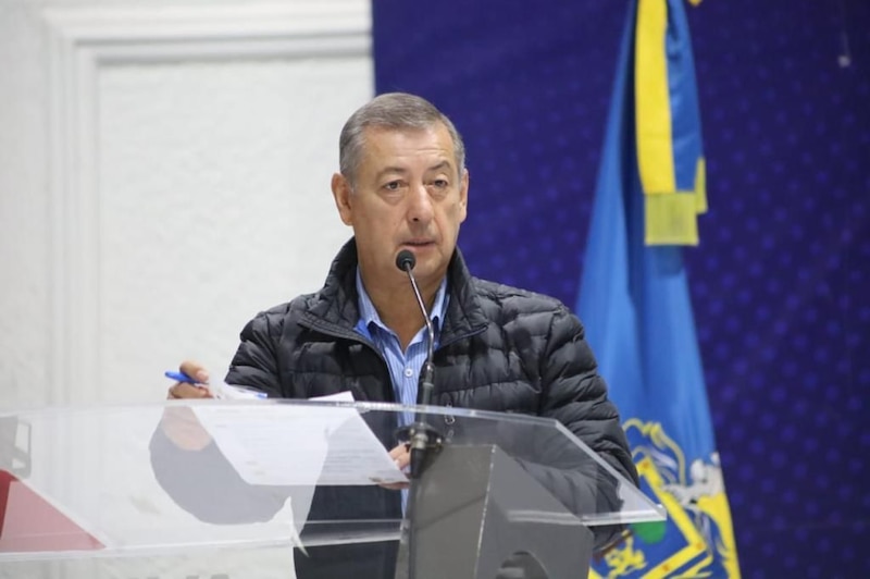 El presidente de Ucrania, Volodimir Zelenski, da un discurso en Kiev