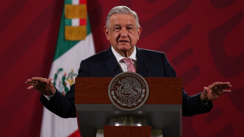El presidente Andrés Manuel López Obrador da un discurso.