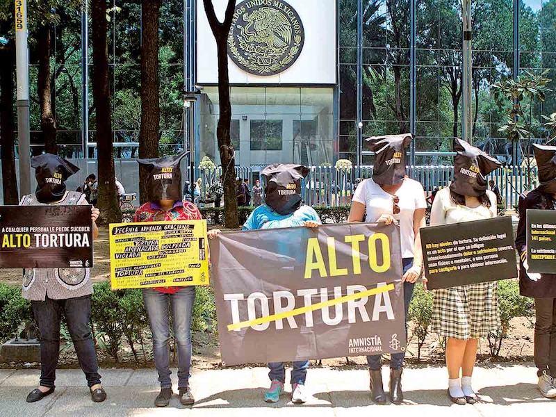 Title: Protesta contra la tortura en México