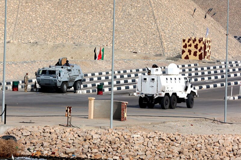 Tropas egipcias en la frontera con Israel