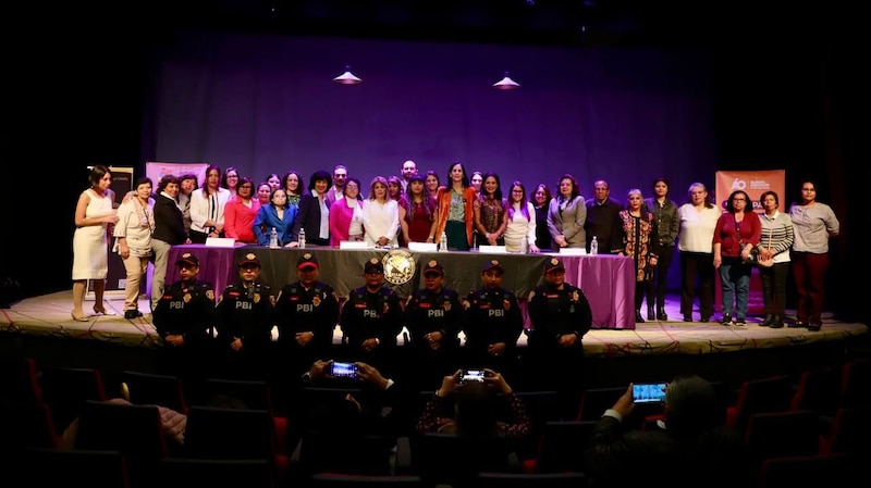 Mujeres policías en México