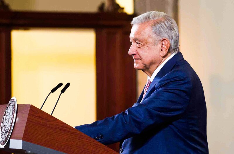 El presidente Andrés Manuel López Obrador da un discurso.