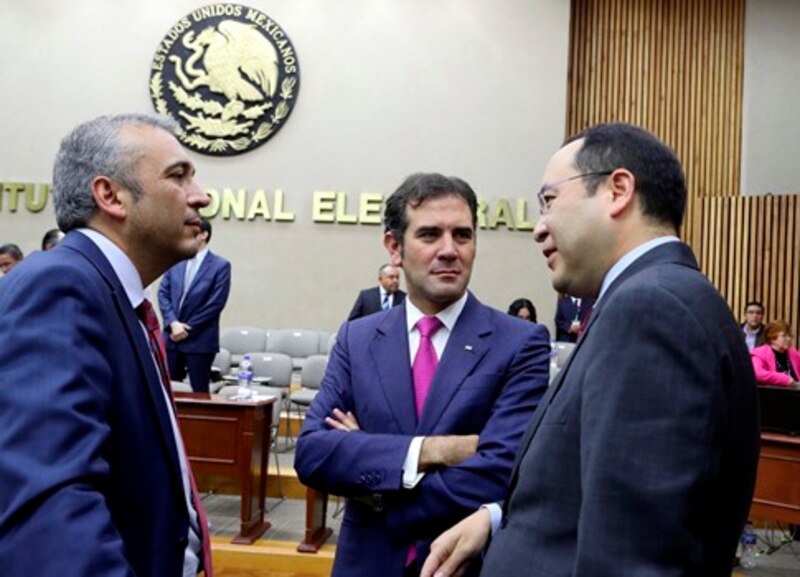 Reunión de trabajo entre el Presidente del INE, Lorenzo Córdova Vianello, y el Consejero Presidente del Instituto Electoral del Estado de México, Pedro Zamudio Godínez.