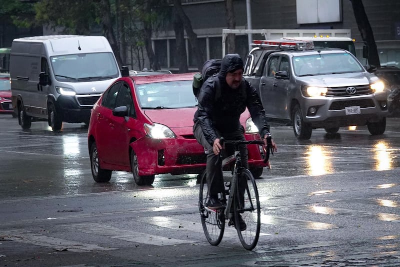 En alcaldías como Tlalpan, Magdalena Contreras y Milpa Alta la Secretaría de Gestión Integral de Riesgos y Protección Civil (SGIRPC), activó las alertas color Naranja y Amarilla respectivamente, esto por bajas temperaturas.