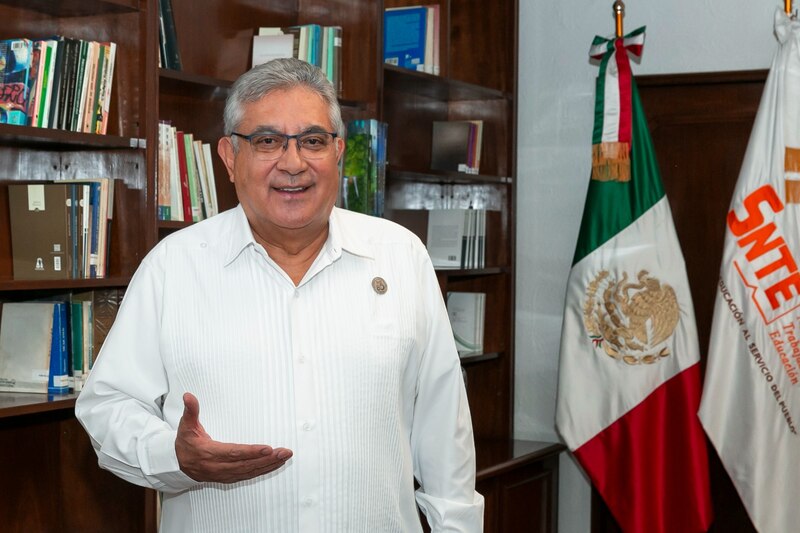 El Secretario de Educación Pública, Esteban Moctezuma Barragán, durante una rueda de prensa.