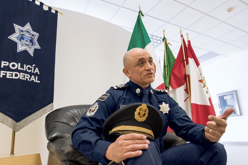 El jefe de la Policía Federal, Manelich Castilla Craviotto, durante una entrevista.