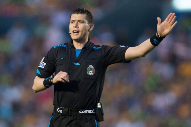 Árbitro de fútbol