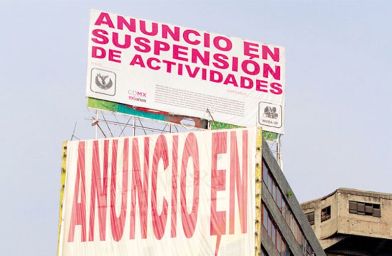 Anuncio en suspensión