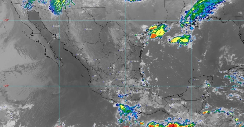 Imagen satelital de tope de nubes en México del 1 de noviembre de 2024