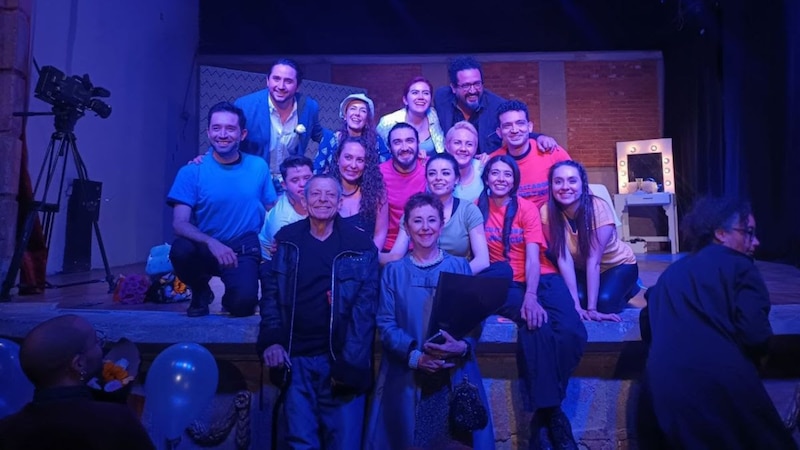 Elenco de la obra de teatro "La casa de Bernarda Alba"