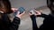 Estudio indica que los niños con control parental del celular duermen y estudian mejor