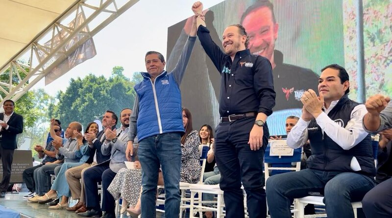 Samuel García y Luis Donaldo Colosio Riojas celebran su triunfo en las elecciones de Nuevo León