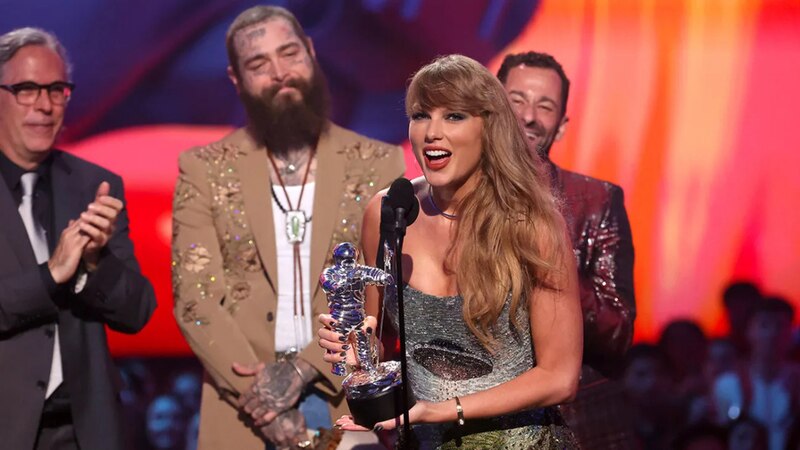 Taylor Swift gana el premio a la mejor artista del año en los MTV VMA 2022