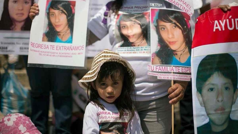 Protesta por la desaparición de niños en México