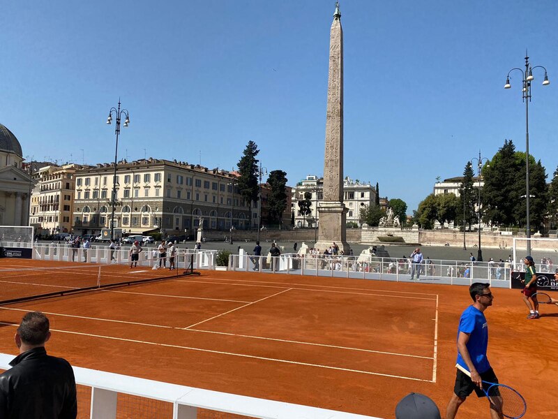 El tenis llega a la Plaza de España de Roma
