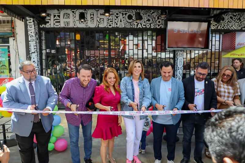 Inauguración de un nuevo restaurante de tacos en la Ciudad de México