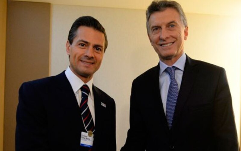 El presidente electo de Chile, Gabriel Boric, se reúne con el presidente de Argentina, Alberto Fernández.