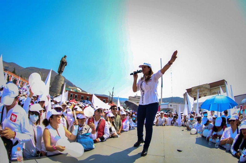 Multitudinaria manifestación en la Ciudad de México