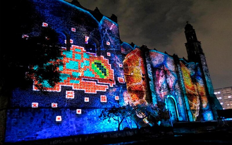 Video mapping sobre la fachada de la Catedral de Lima