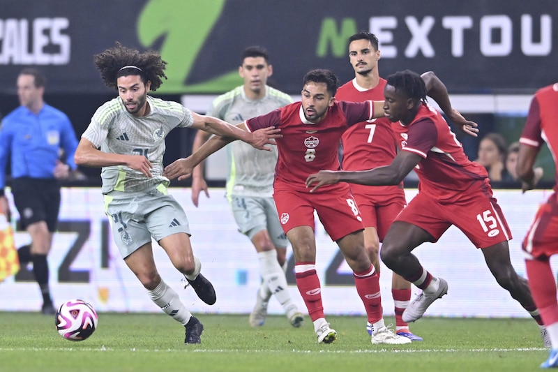 ¡Canadá vs. México!