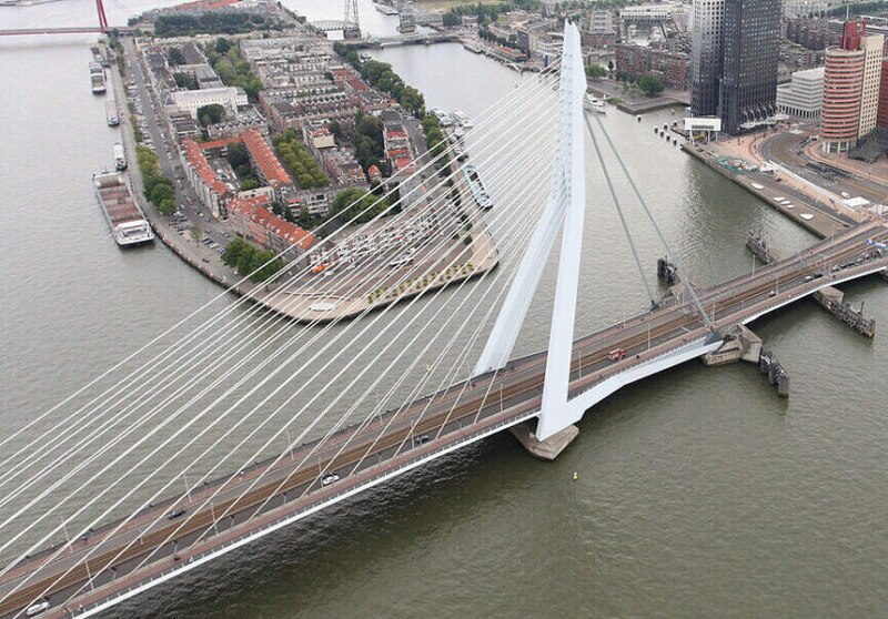 Puente Erasmus en Róterdam