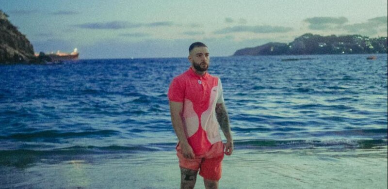 Maluma en la playa