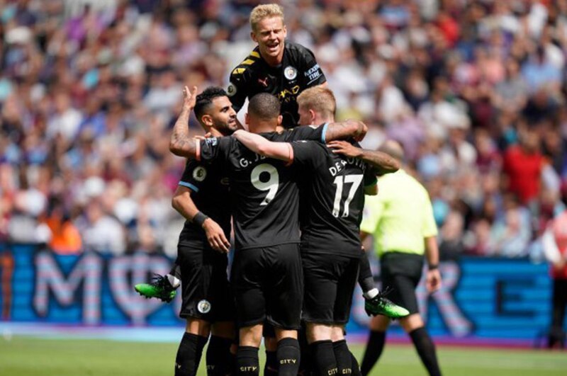 El Manchester City celebra su victoria en la Premier League