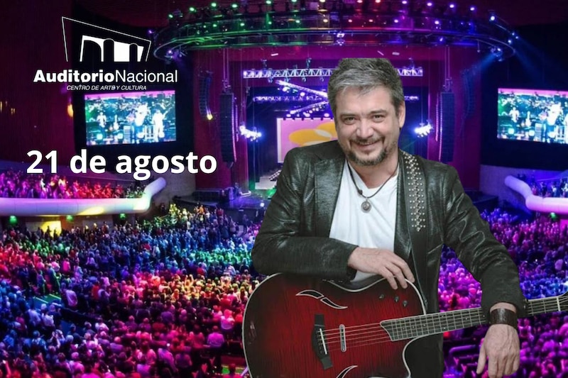 El cantautor Raúl Ornelas acompañado de su guitarra