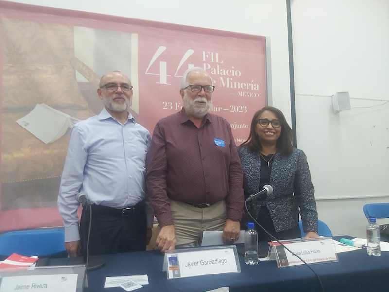 Presentación del libro "La FIL en el Palacio de Minería"