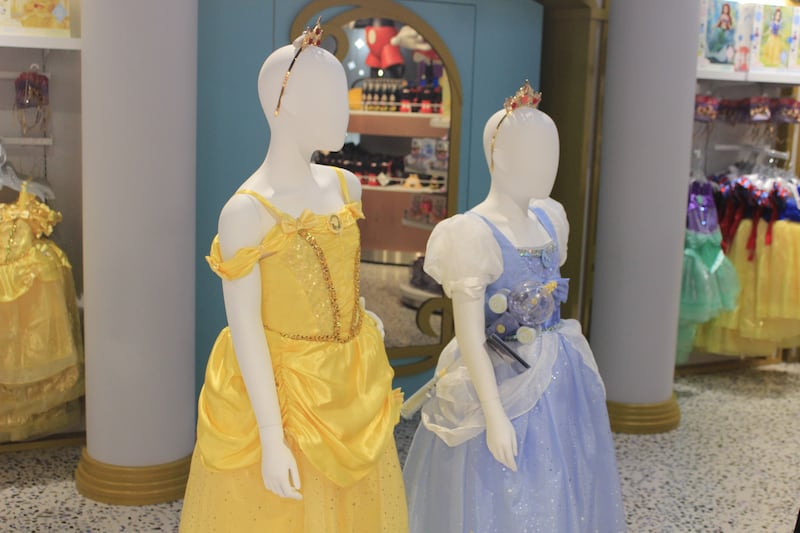 Productos de la Disney Store en Plaza Perisur