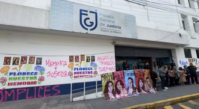 Protesta en la Fiscalía General de Justicia de la Ciudad de México