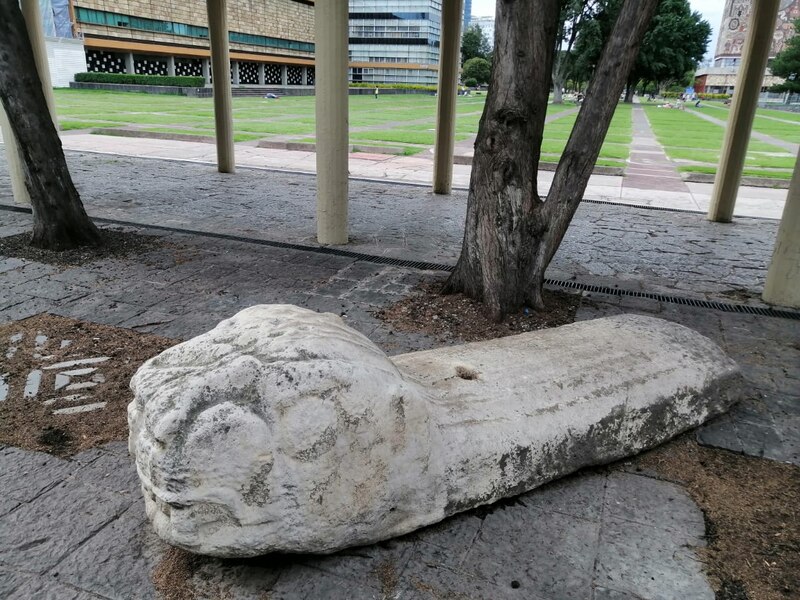 Puño de piedra prehispánico