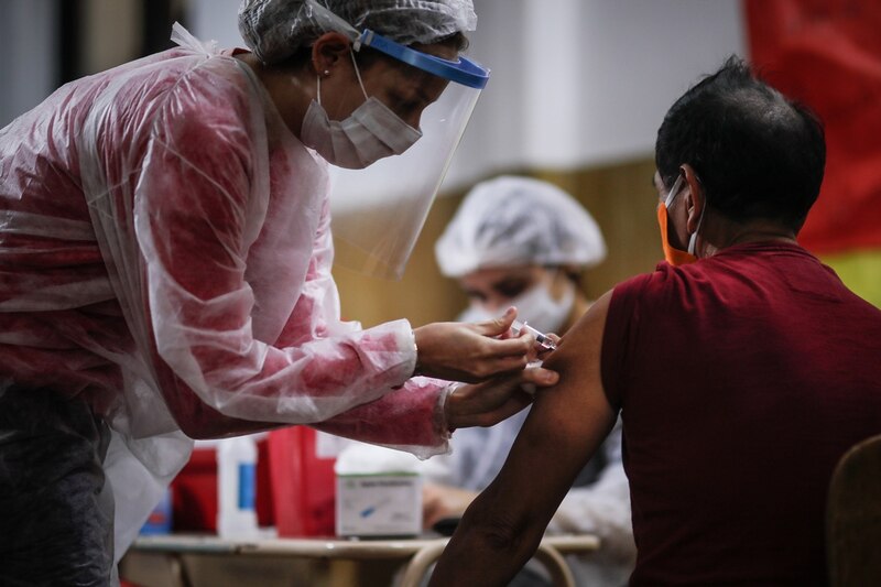 Vacunación contra el COVID-19 en América Latina