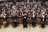 Con la ausencia del PAN y PRI, ministros de la Corte rinden protesta en Senado; primer presidente indígena