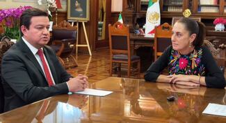 Aumentar producción nacional de crudo a 1.8 millones de barriles diarios, reto del nuevo director de Pemex