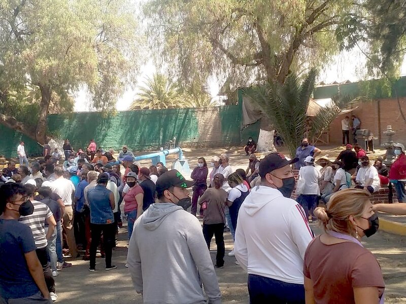 Vecinos de la colonia Obrera se manifiestan por falta de agua