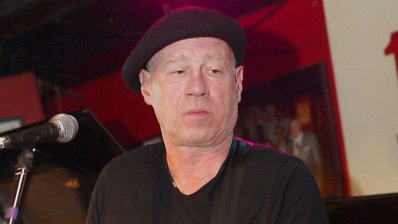Lou Reed, músico y compositor estadounidense