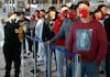 Tribunal de EU frena a Trump: no podrá usar “Ley de Enemigos Extranjeros” para deportar migrantes venezolanos 