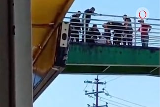 Carretera Picacho-Ajusco: salvan a persona que intentaba arrojarse de un puente