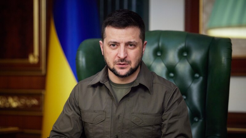 El presidente ucraniano, Volodímir Zelenski, da un discurso a la nación