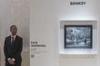 Óleo de Banksy de la ‘Niña con globo’ se vende por 17.9 millones de dólares en Nueva York