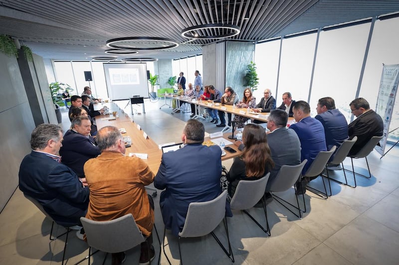 Se presentaron los lineamientos para el combate frontal a la corrupción y la disminución de costos en servicios de arrastre.