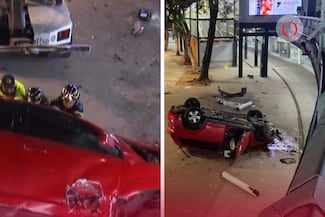 Camioneta vuelca en la Glorieta de los Insurgentes; perdió el control y destrozó la barrera