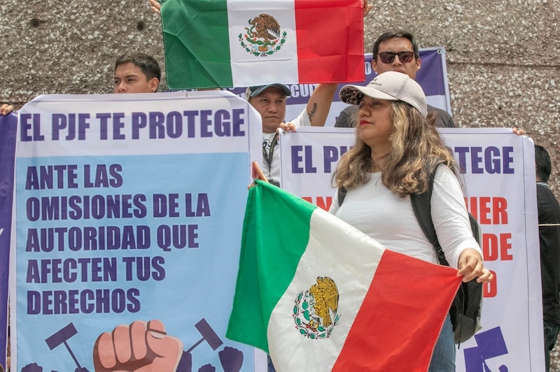 Protesta en México por la defensa de los derechos humanos