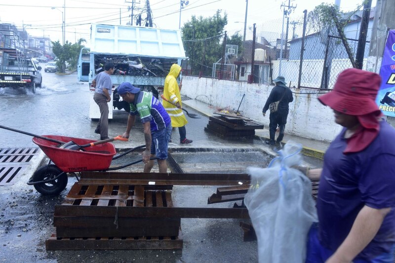 Lluvias en Caracas dejan calles inundadas y colapsadas