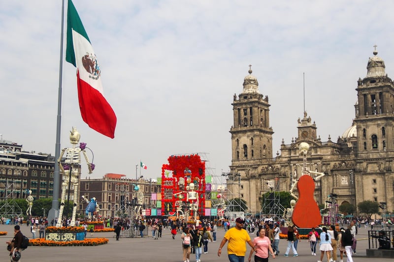 Ofrenda en el Zócalo de la Ciudad de México