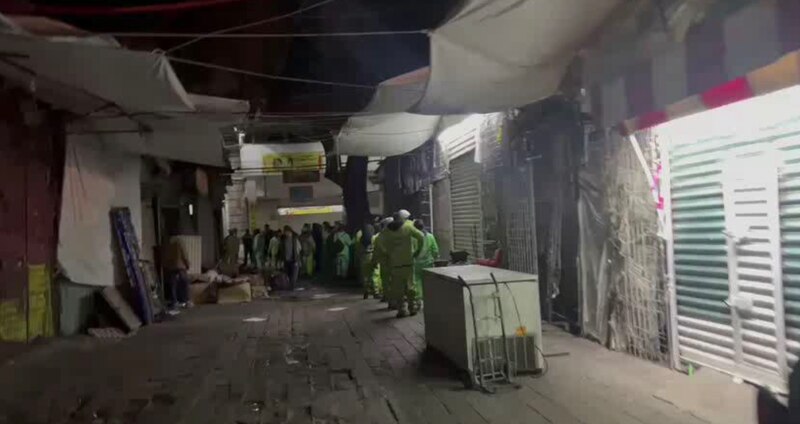 Mercado nocturno en Irán