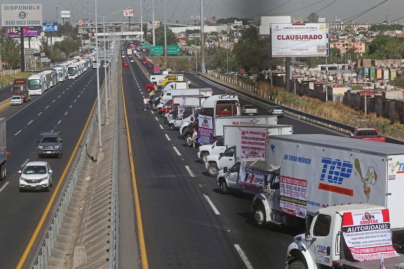 Manifestación de transportistas en la carretera